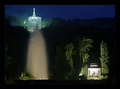 Herkules Kassel, Nacht im Park...