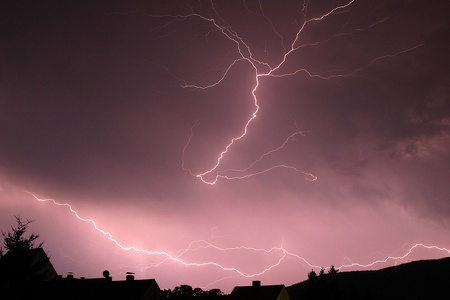 Gewitter in Schauenburg Hoof