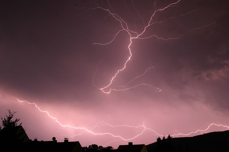 Gewitter in Schauenburg Hoof