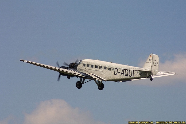 JU_52_im_Flug.jpg