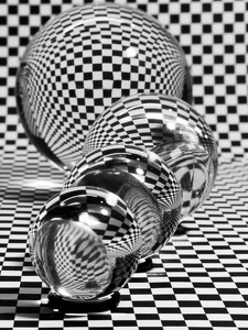 Glaskugelspiel III - glass marbles